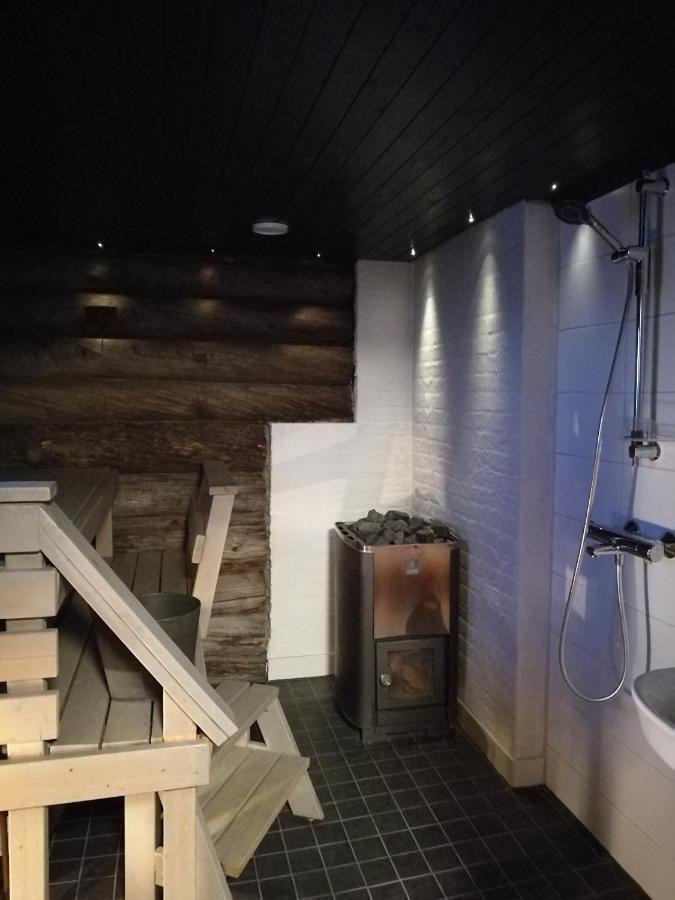 Napapiirin Jaervilomat Hotel Luukonniemi Екстериор снимка