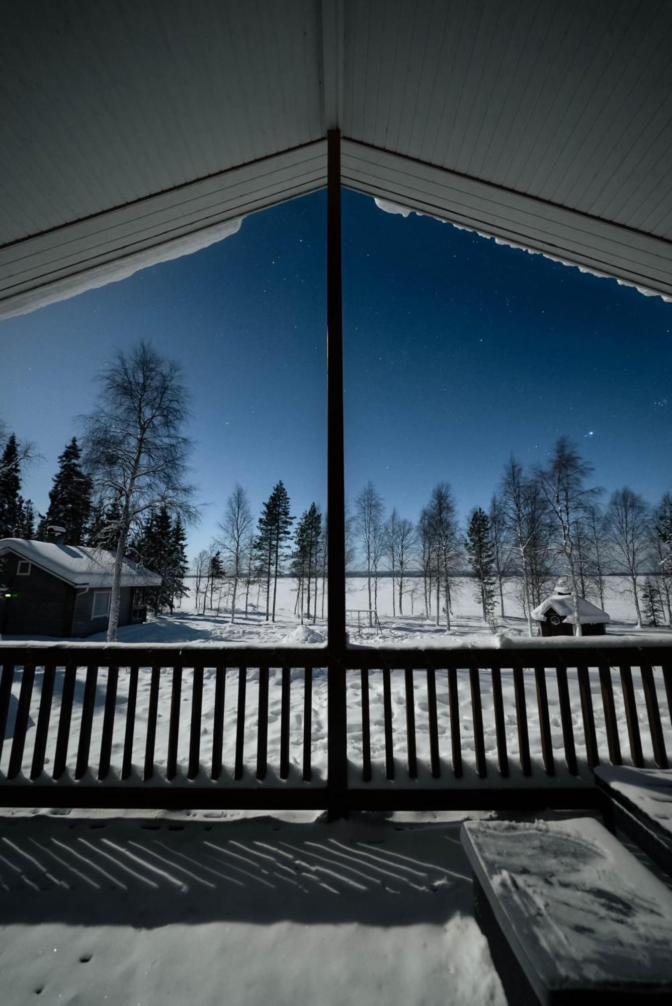 Napapiirin Jaervilomat Hotel Luukonniemi Екстериор снимка