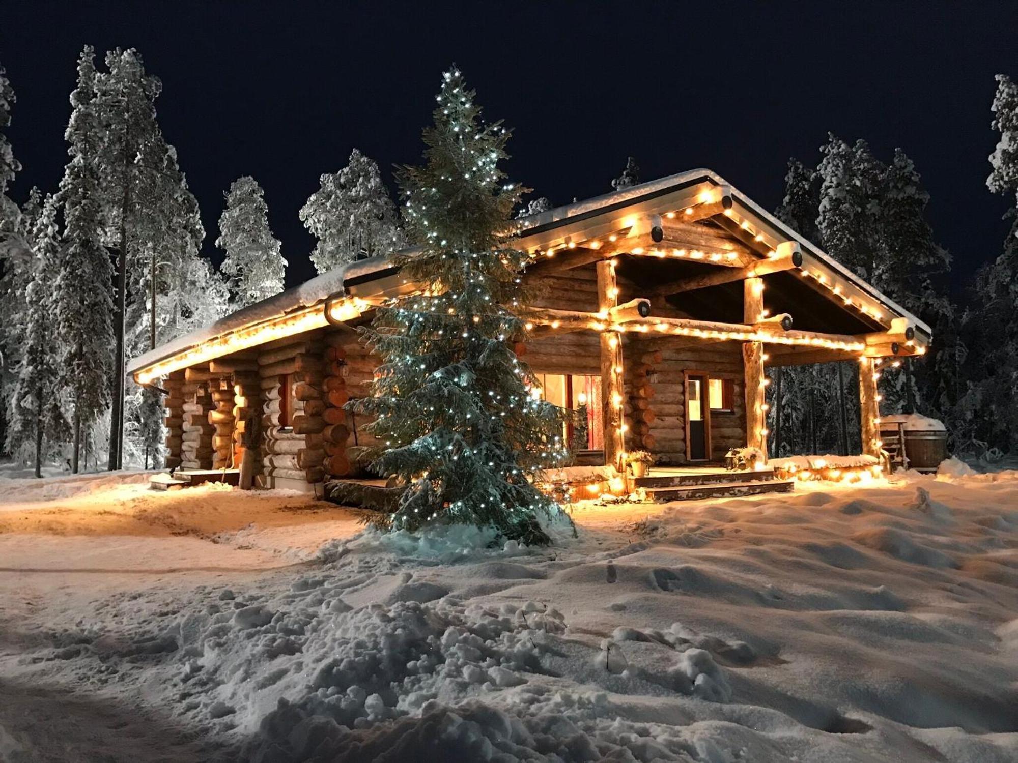 Napapiirin Jaervilomat Hotel Luukonniemi Екстериор снимка