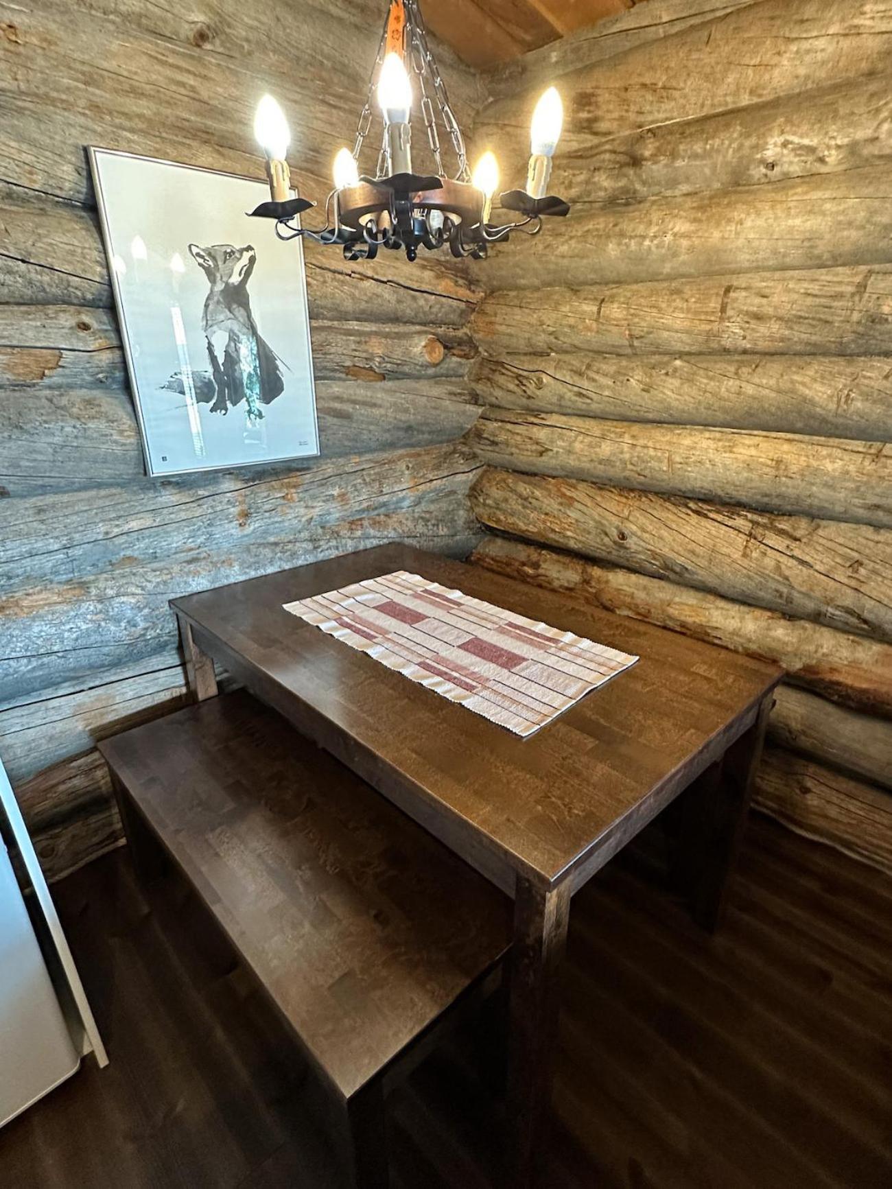 Napapiirin Jaervilomat Hotel Luukonniemi Екстериор снимка